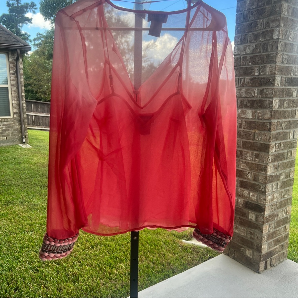 Beautiful Soft Surroundings 2 piece blouse.